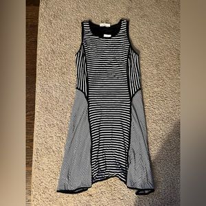 Poema Black & White Sleeveless Dress